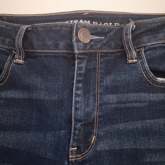 2 / $30.00 - American Eagle Outfitters Super Stretch Distressed Ladies Jeans - Picture 6 of 15